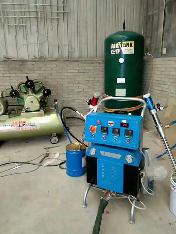 聚脲涂料噴涂機(圖1) 藍色Q5200聚脲涂料噴涂機